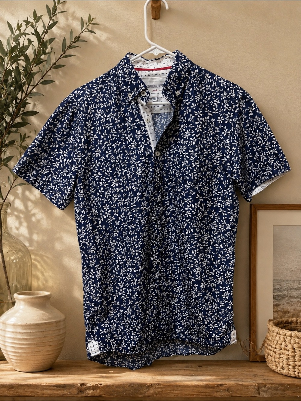 Navy Leaf Short-Sleeve Button-Down Shirt - Men's